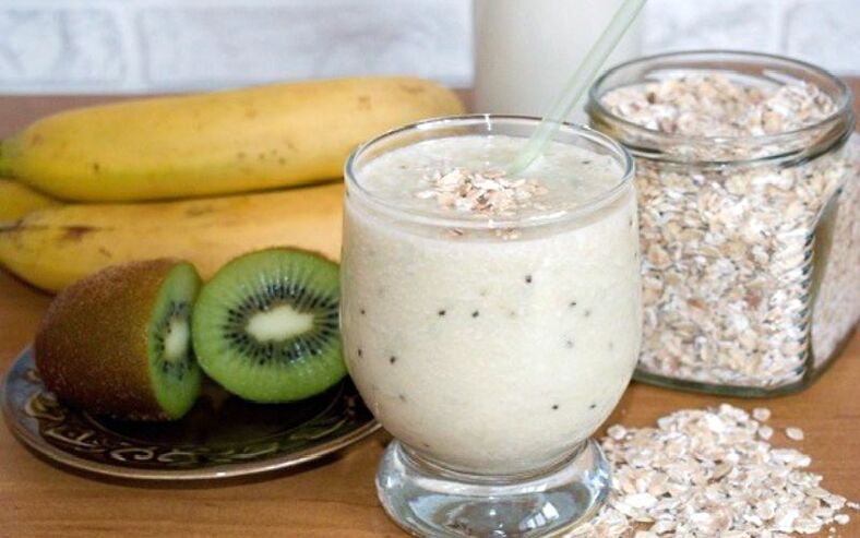 smoothie buah dengan oat untuk penurunan berat badan