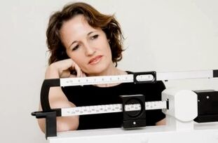 menimbang sambil menurunkan berat badan